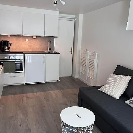 Laegenhet Med Egen Ingang. Apartment Sundsvall Ngoại thất bức ảnh