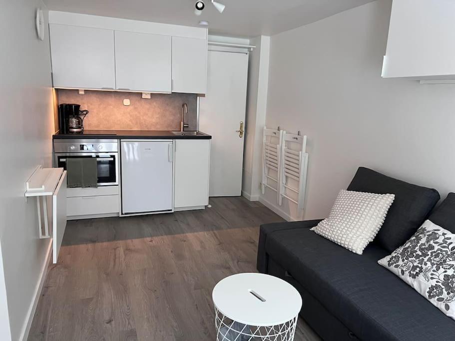 Laegenhet Med Egen Ingang. Apartment Sundsvall Ngoại thất bức ảnh