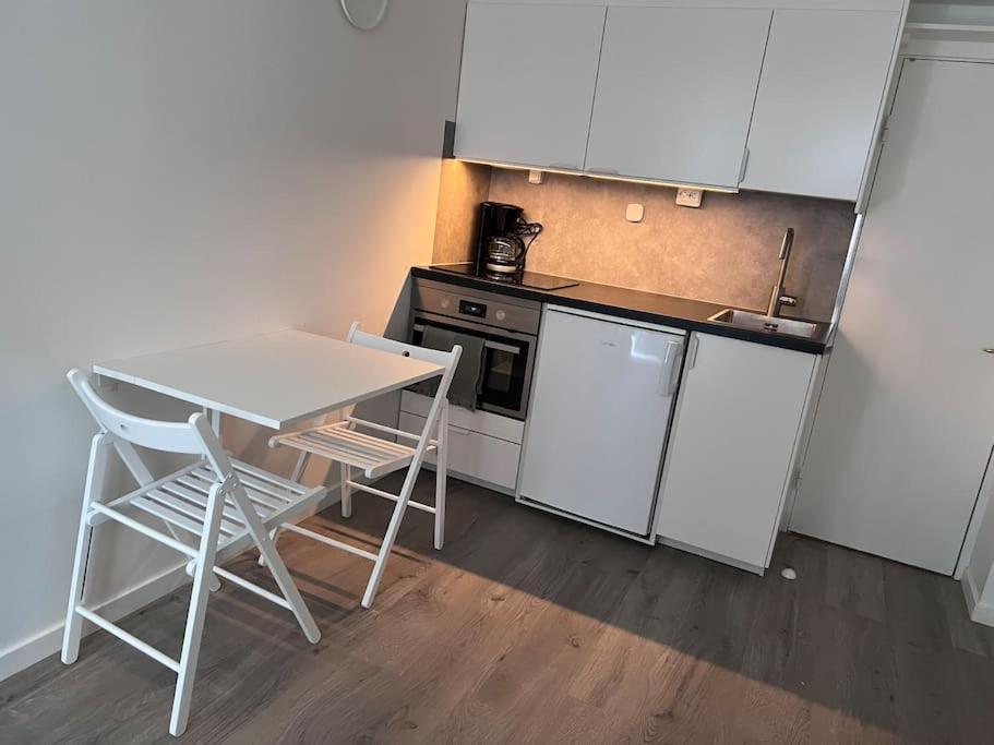 Laegenhet Med Egen Ingang. Apartment Sundsvall Ngoại thất bức ảnh